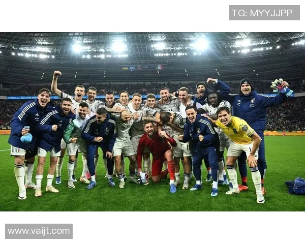 长发扎辫的足球明星展现独特风格与激情球场的魅力